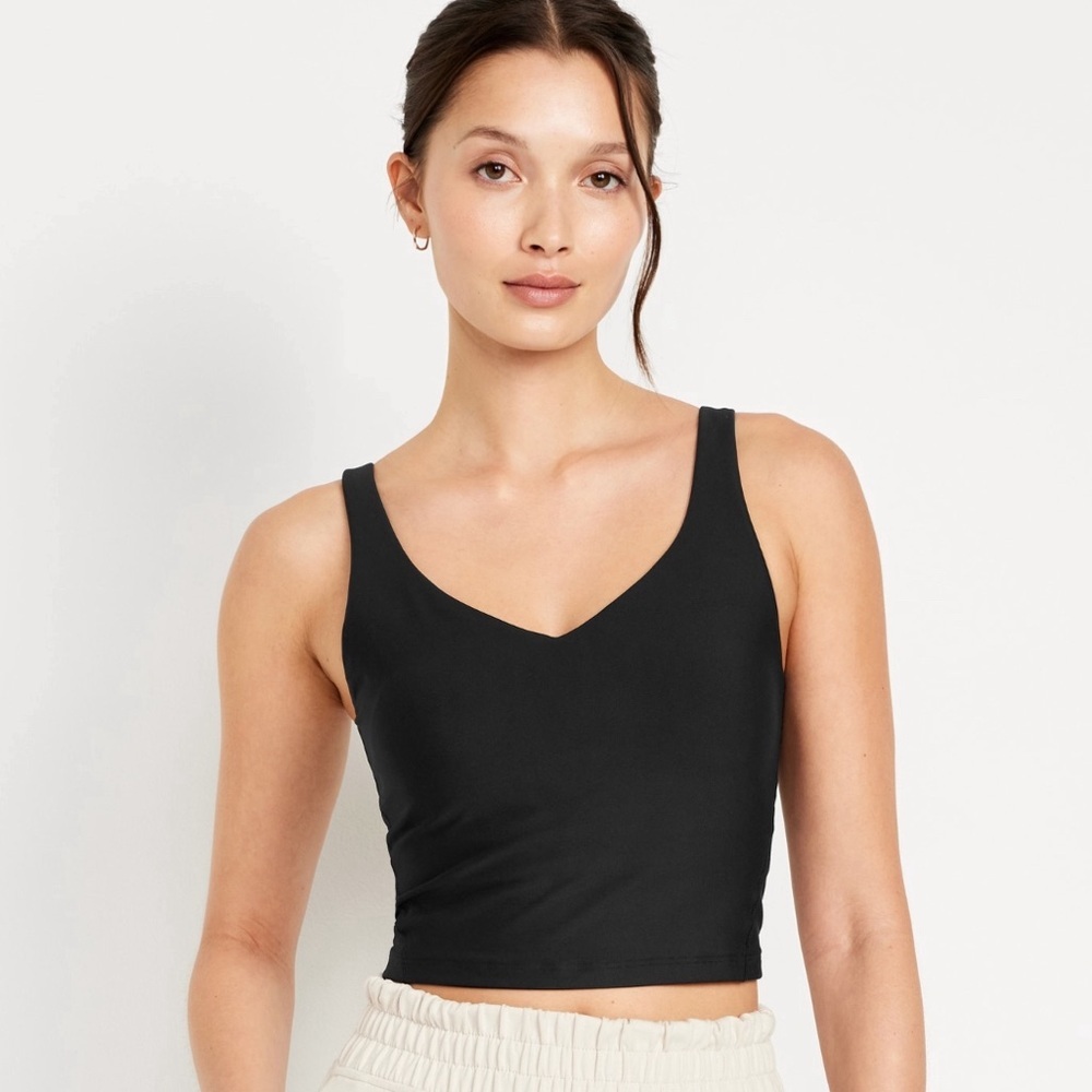 NWT! Old Navy Black Light Support PowerSoft Longline Sports Bra 📌